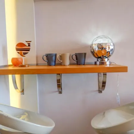 Apartment Seaside Cozy By Hello
