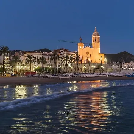 Seaside Cozy By Hello Sitges